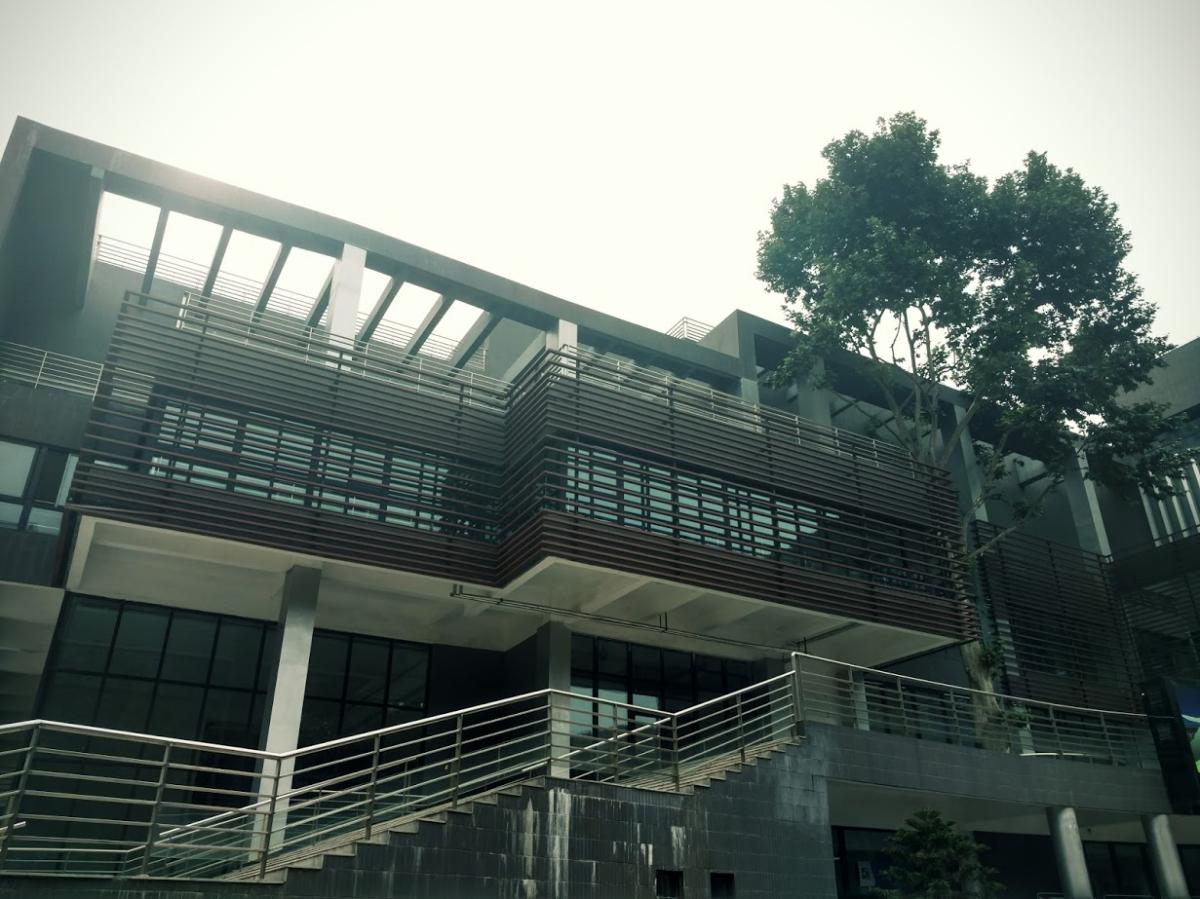 西安交通大学文体中心